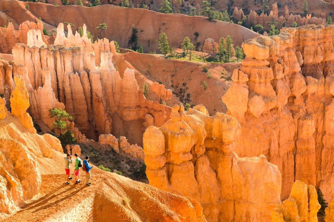 Bryce Valley Lodging Tropic Ngoại thất bức ảnh